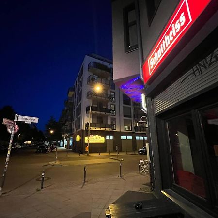 Stylish 2-Room Apartment With Balcony Next To East Side Gallery Berlin Extérieur photo