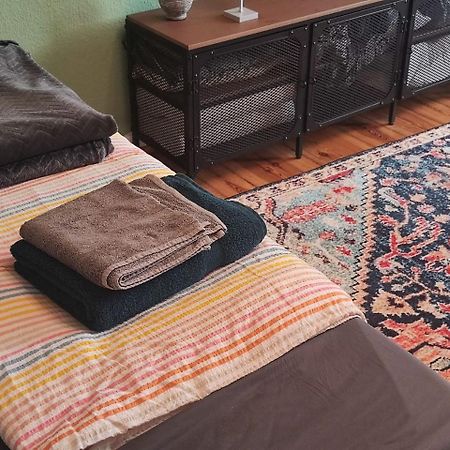 Stylish 2-Room Apartment With Balcony Next To East Side Gallery Berlin Extérieur photo