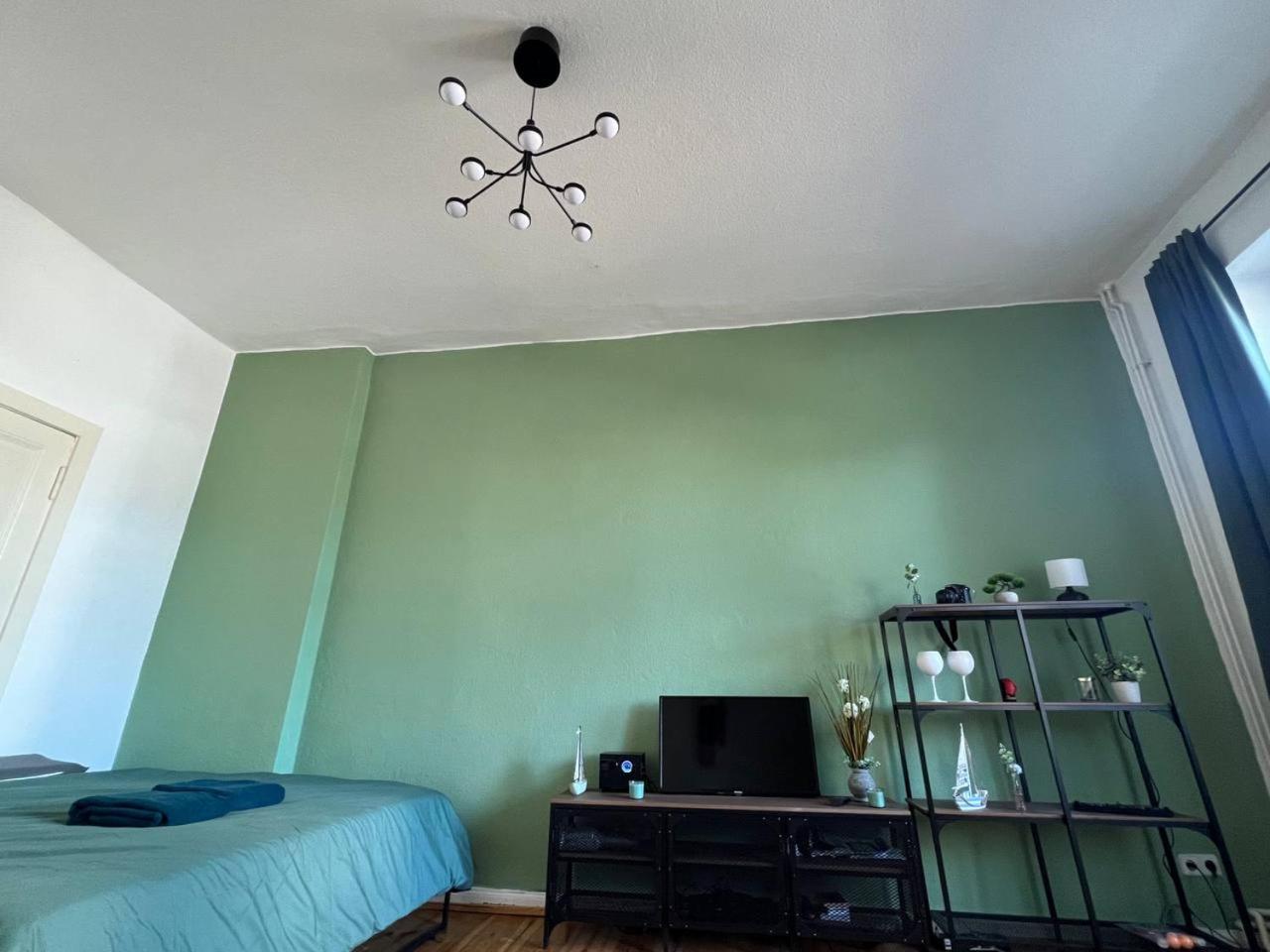 Stylish 2-Room Apartment With Balcony Next To East Side Gallery Berlin Extérieur photo